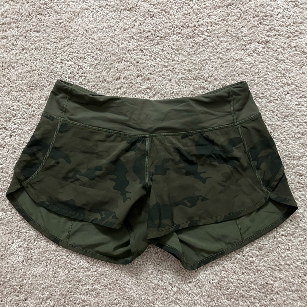Lululemon Speed Short - Camo - 4